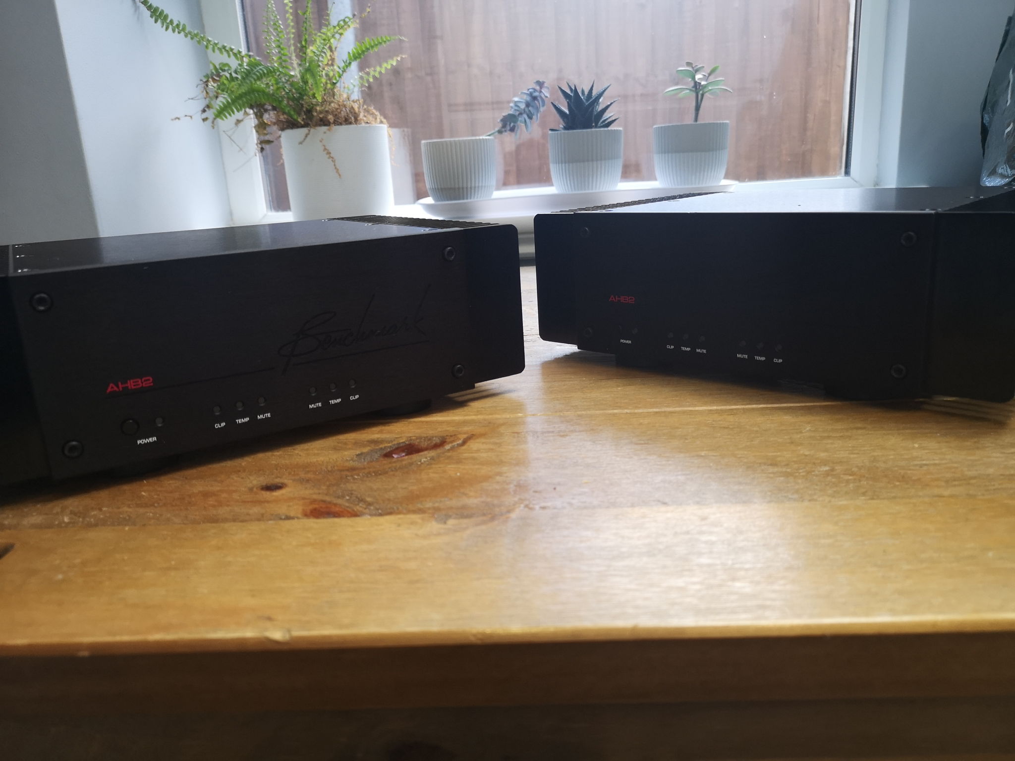 Benchmark AHB2 power amps