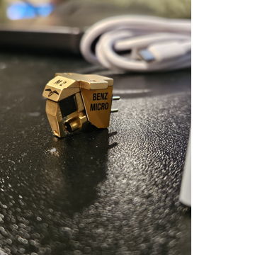 Benz Micro Glider M2 (mkII) Moving Coil Cartridge NEEDS...