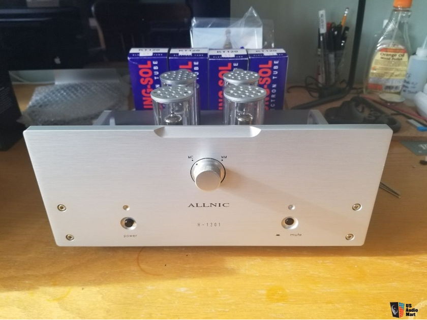 Allnic Audio H1201 Phono preamp