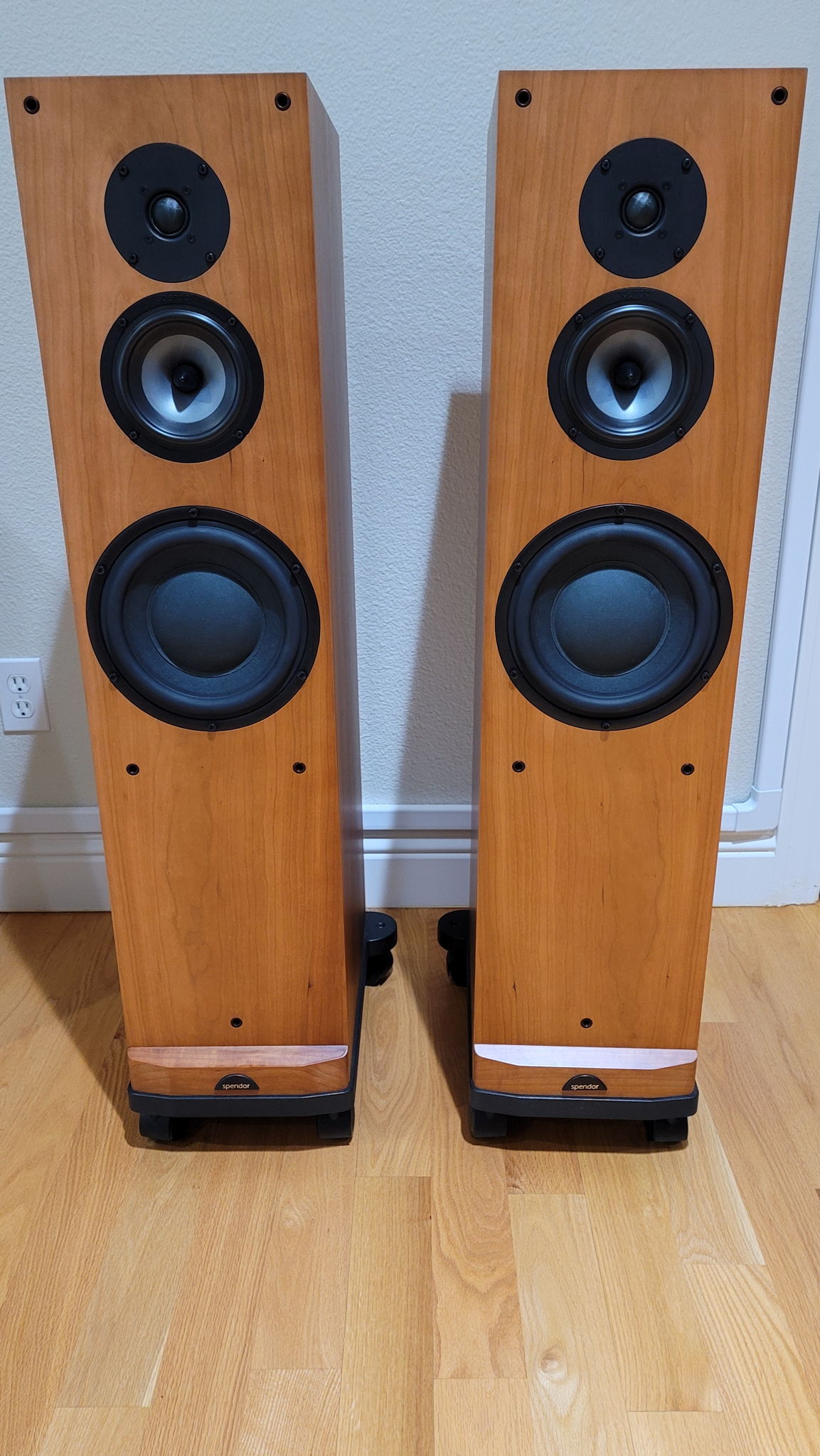 Spendor speakers for store sale