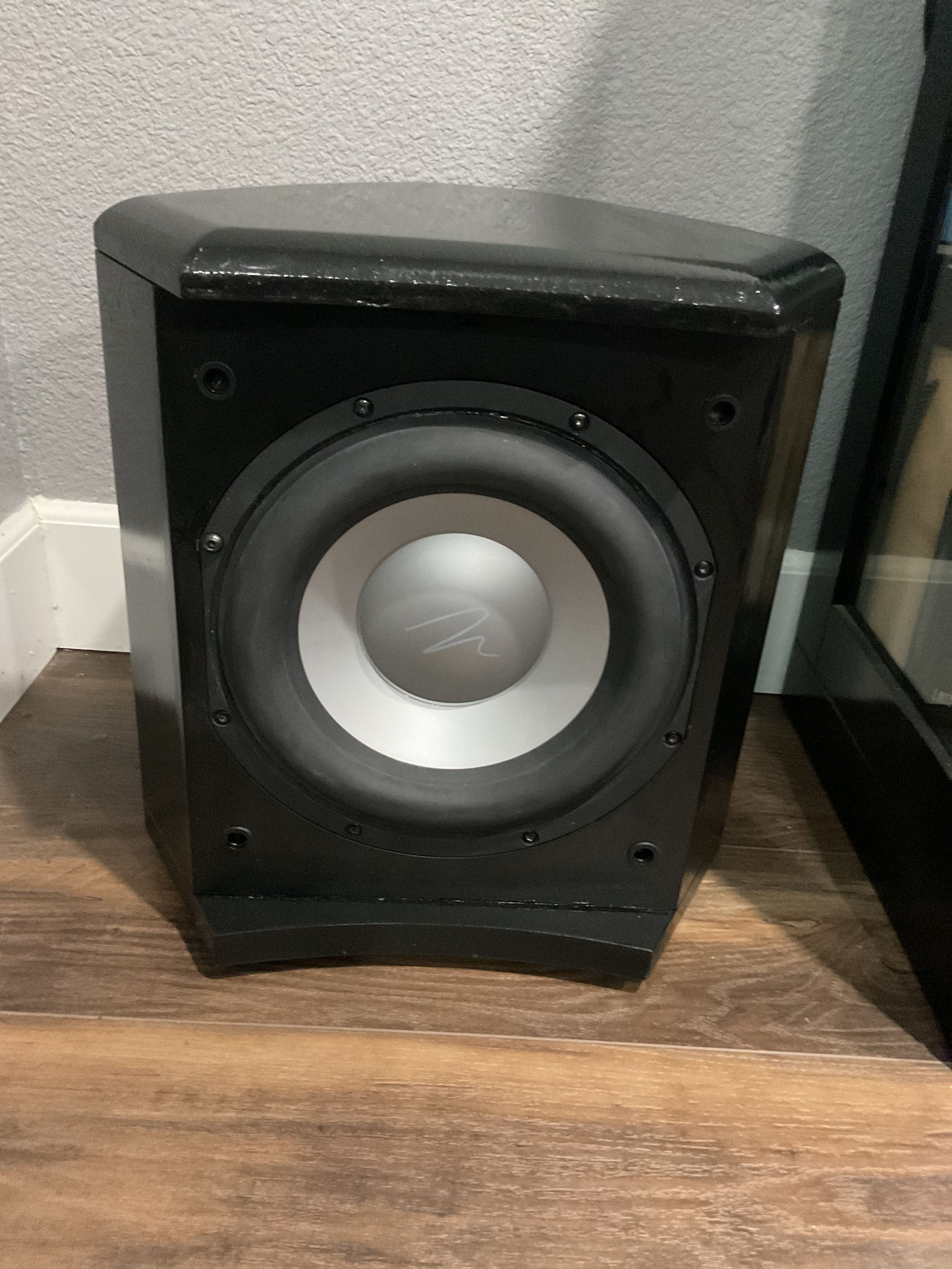 Martin Logan Grotto subwoofer 2