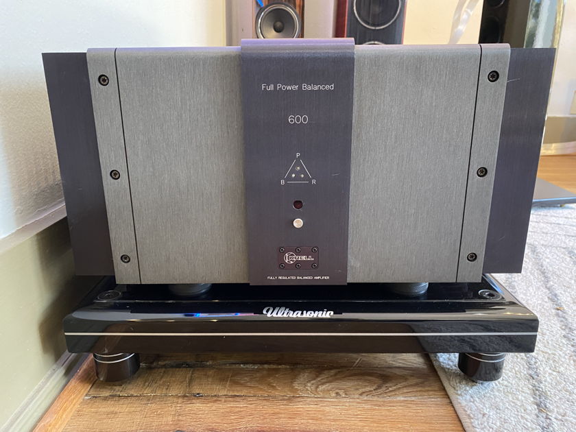 Krell  FPB-600 stereo class A amplifier w/box