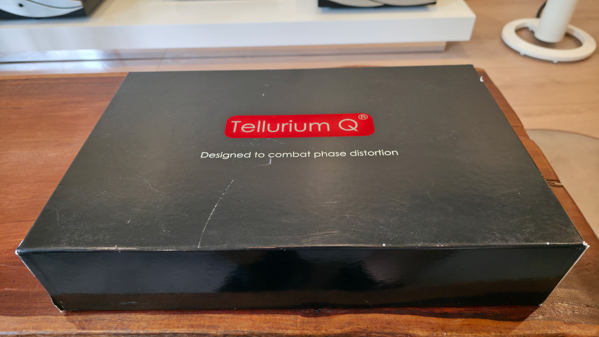 Tellurium Q Black Diamond Speaker Cables 3M with Spades... 5