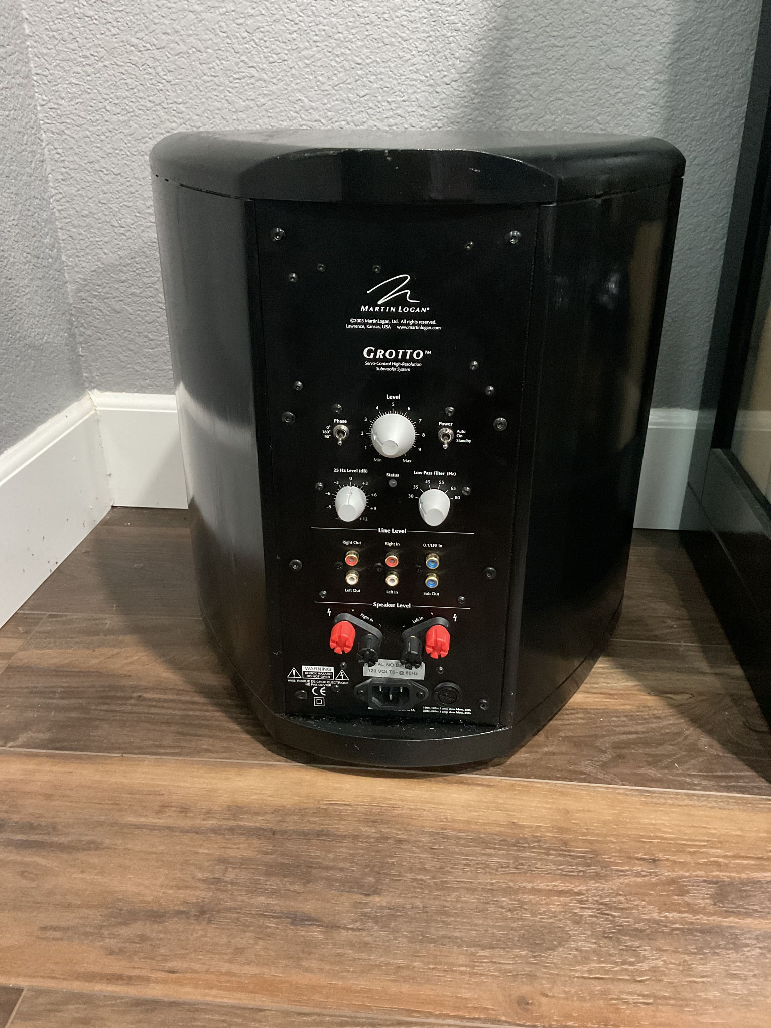 Martin Logan Grotto subwoofer 3