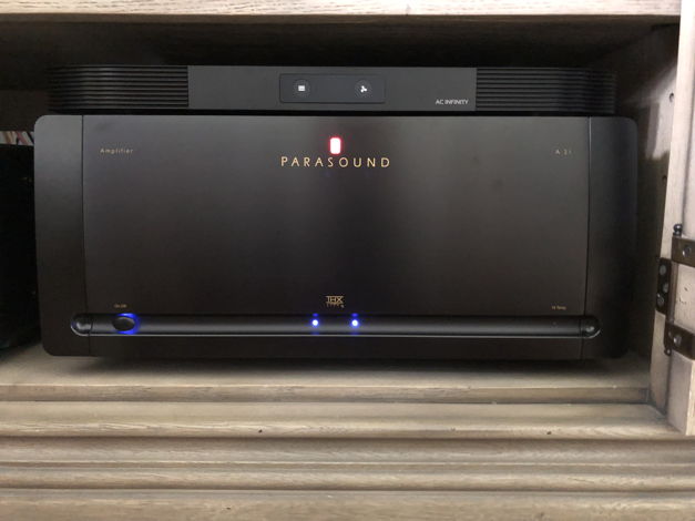 Parasound Halo A21. Reduced!! 3M Audio Quest Diamondbac...