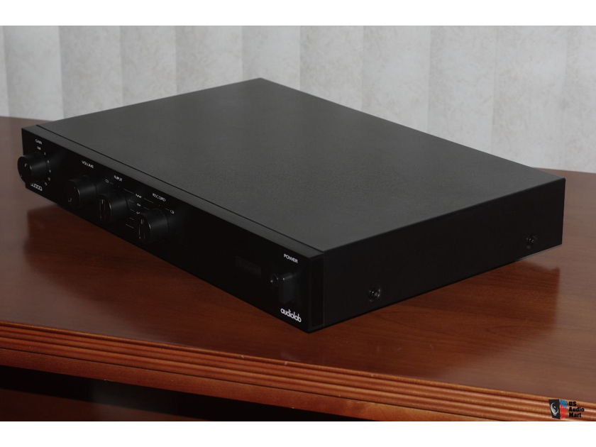 Audiolab 8000Q Pre-Amplifier Immacullate Condition - 1st Owner Price dropped to a minimum