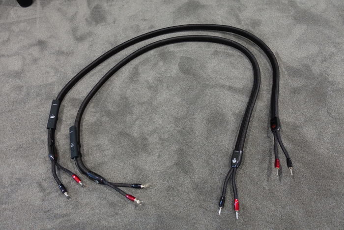 AudioQuest Oak single speaker cables