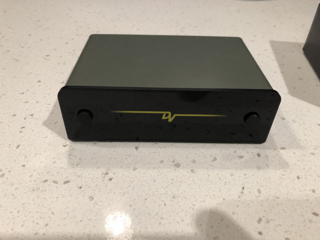 Dynavector P-75 Mk3 Phono Stage