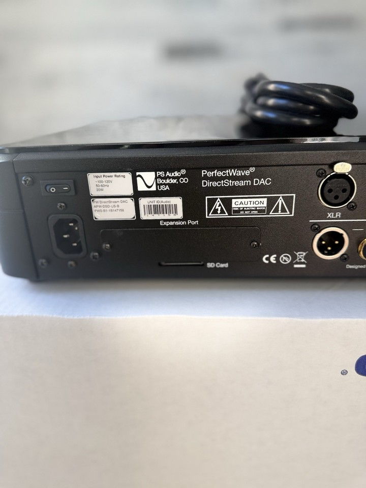 PS Audio PerfectWave DirectStream DAC 4