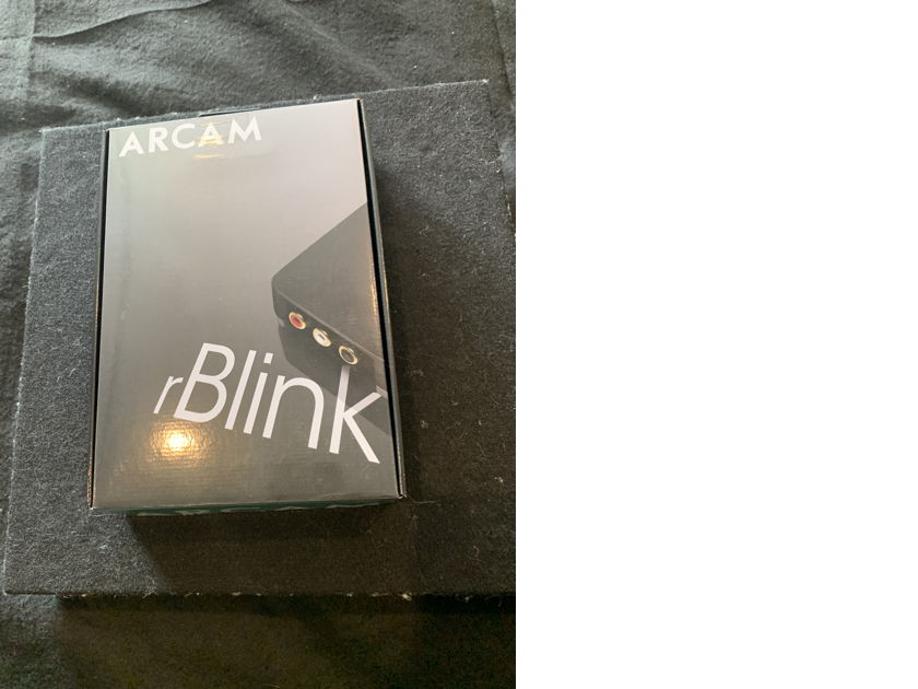 Arcam  rBlink Hi-Res Bluetooth Steamer/DAC Brand New