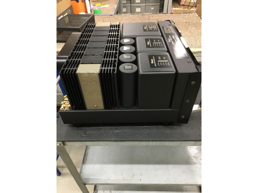 McIntosh MC-500 Power Amp (Black): Trade-In; Refurbished; 180 Day Warranty