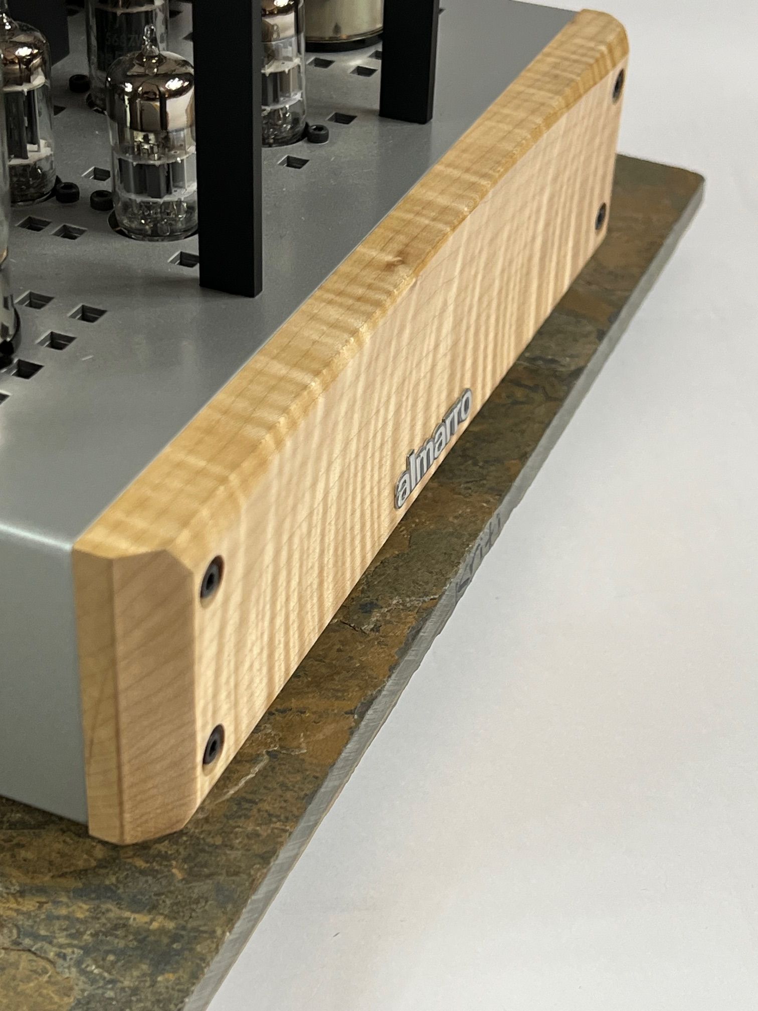 Almarro A50125a tube amplifier 4