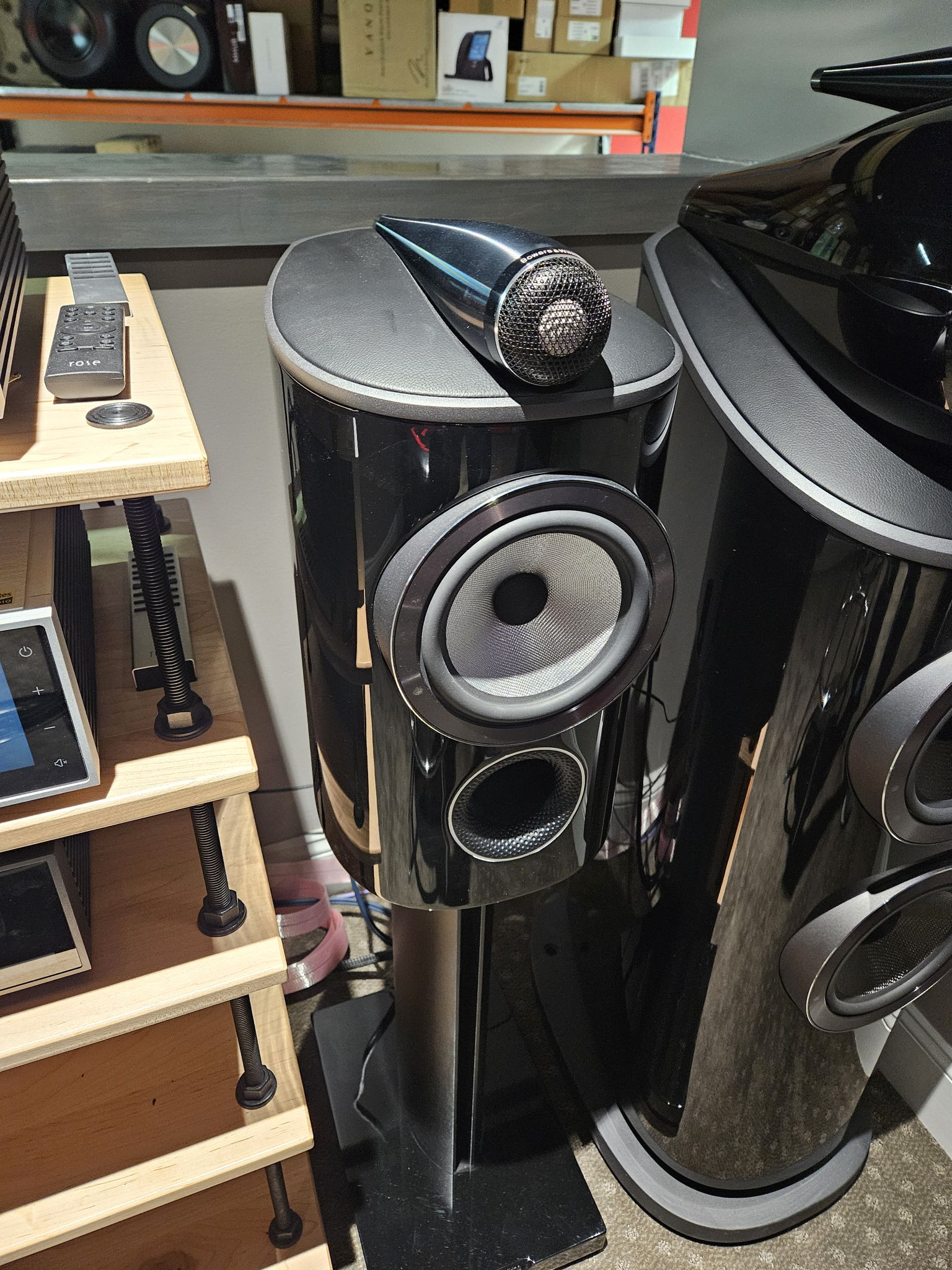 B&W (Bowers & Wilkins) 805  (stands not included) Price... 13