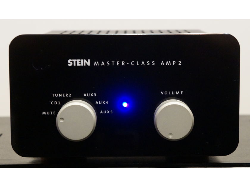 SteinMusic Master Class Amp 2 Classy German integrated! 100-240V. $2,000 MSRP