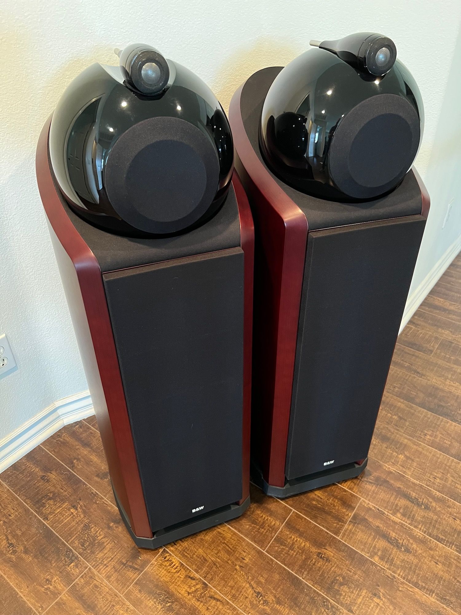 B&W (Bowers & Wilkins) Nautilus 801 Speakers with Shipping Cartons