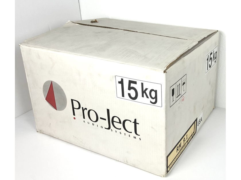 Pro-Ject RM 9.1 2-Speed Turntable Record Player w/ 9CC Carbon Fiber Arm Sumiko Blackbird Cartridge & Original Packing Box