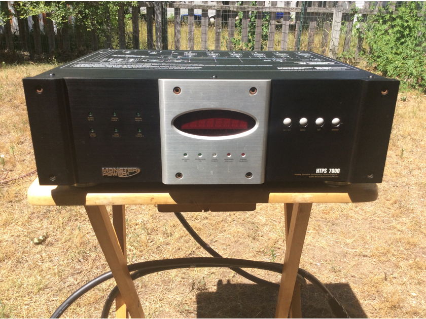 Monster Power HTPS-7000 REFERENCE POWER LINE CONDITIONER $225