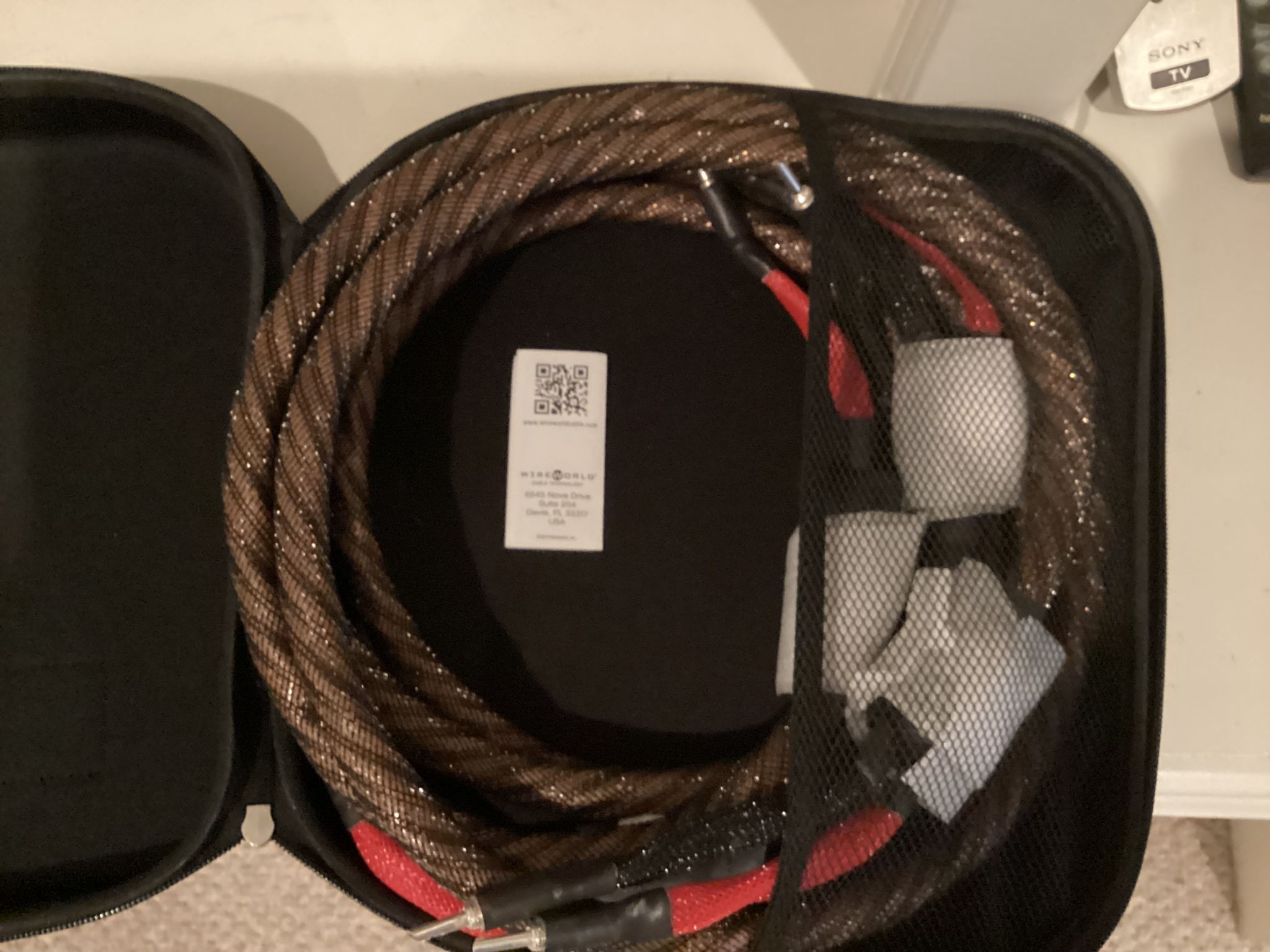 Wireworld Eclipse 8 speaker cables 2 meters 4