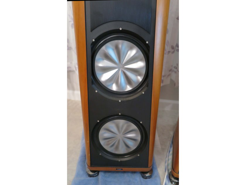Thiel CS3.7 speakers in Natural cherry or Trade for B&W 803D3 or 804D3