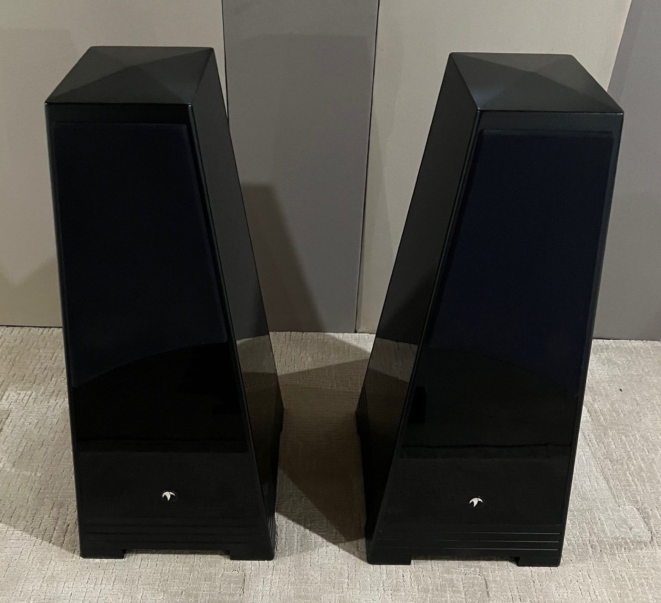 Talon Loudspeakers Raven C 2