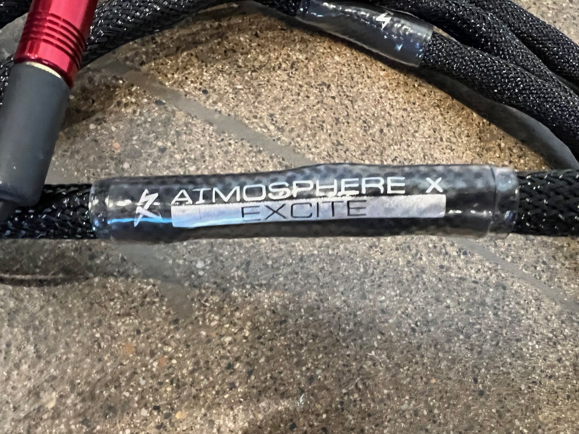 Synergistic Research Atmosphere X Excite Speaker Cables... 2