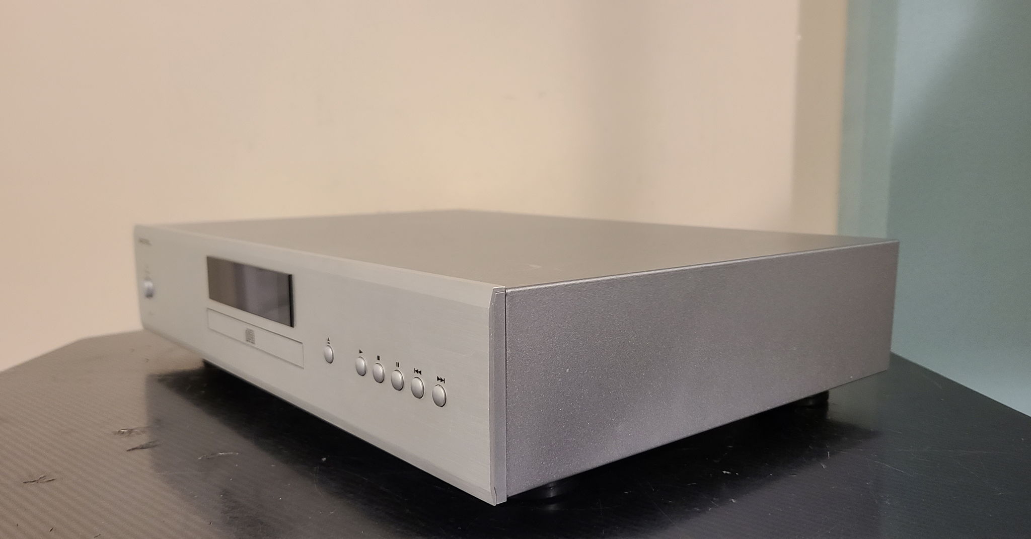 Rotel CD11 CD player 6