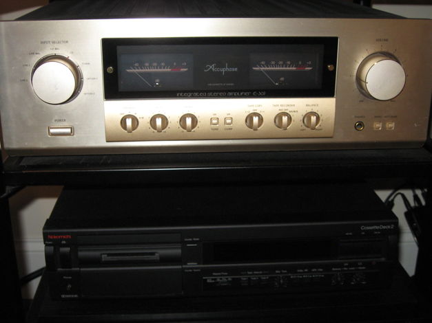 Accuphase Integrated Amp E-307