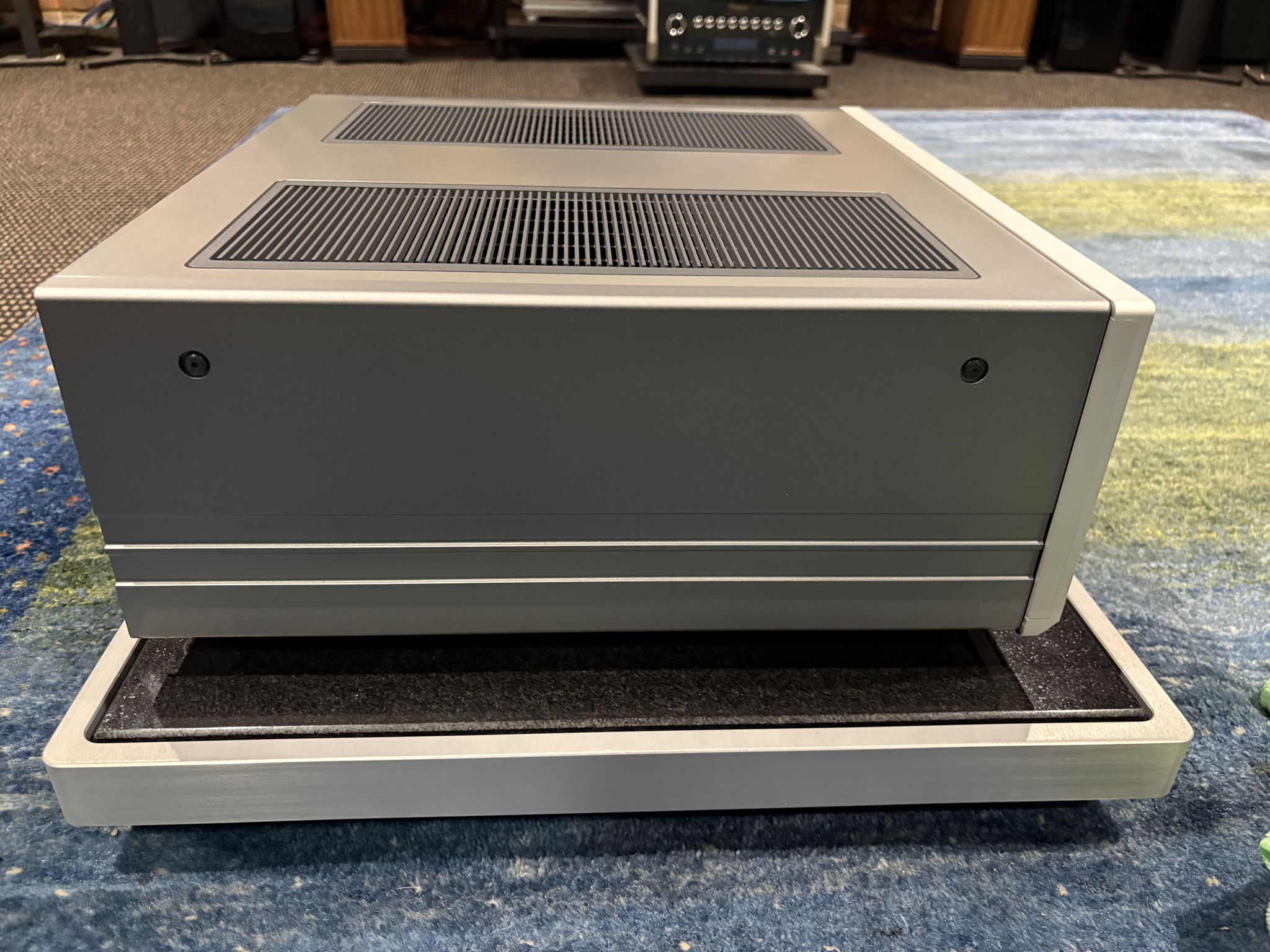 Luxman L-507Z Integrated Amplifier in Silver, with Phon... 5