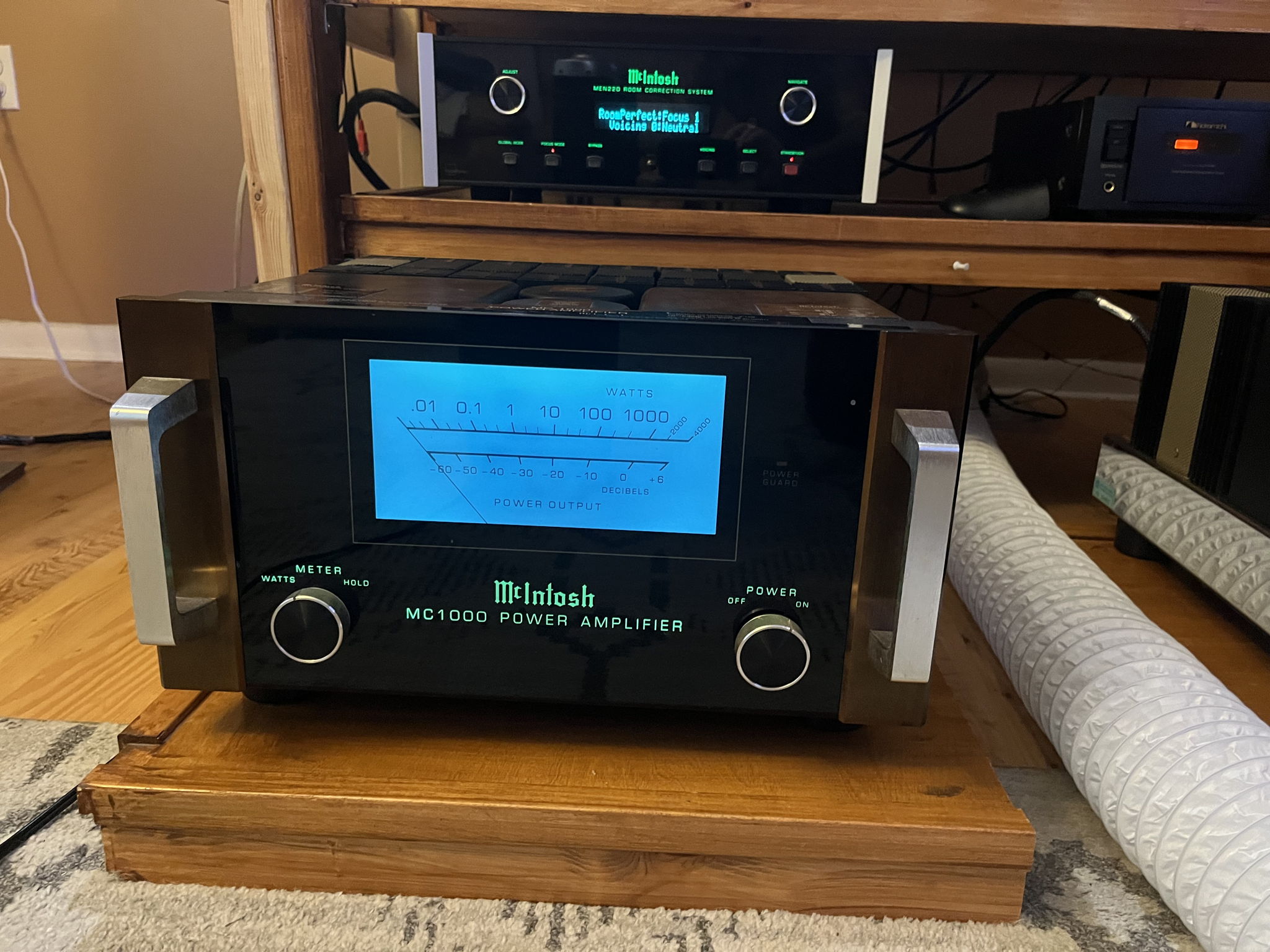 McIntosh  Mc 1000 6