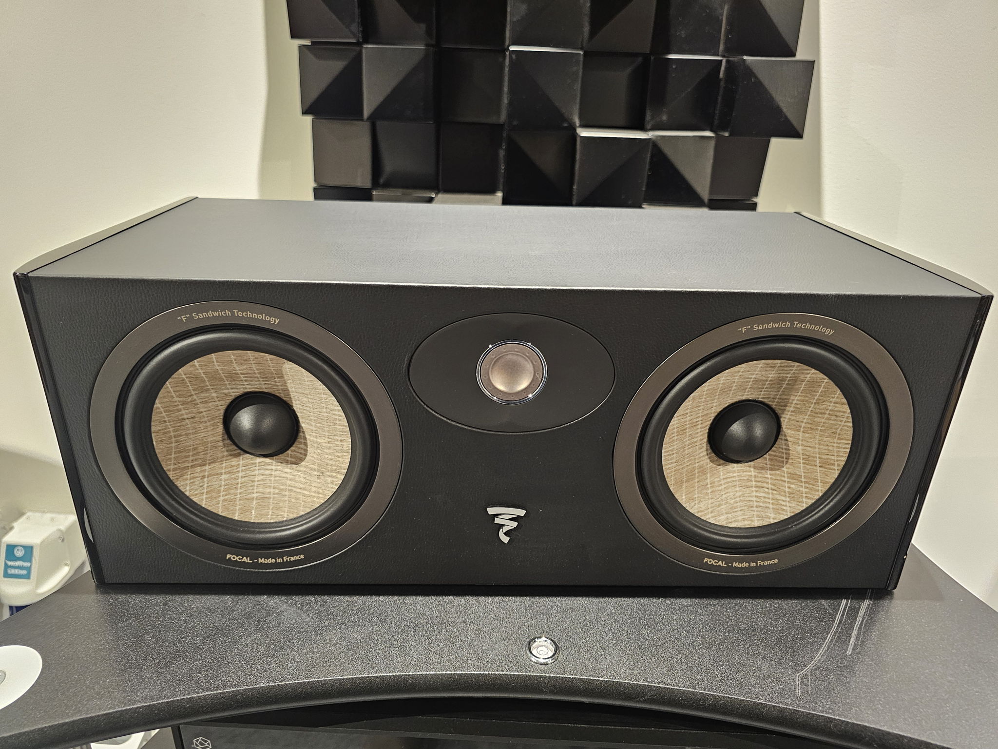 Focal aria hot sale centre speaker