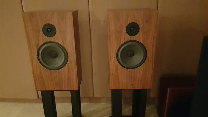 Audio Note AN-J / LX Loudspeakers with Original Stands