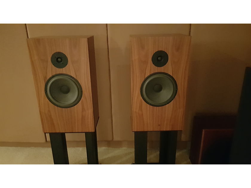 Audio Note AN-J / LX Loudspeakers with Original Stands