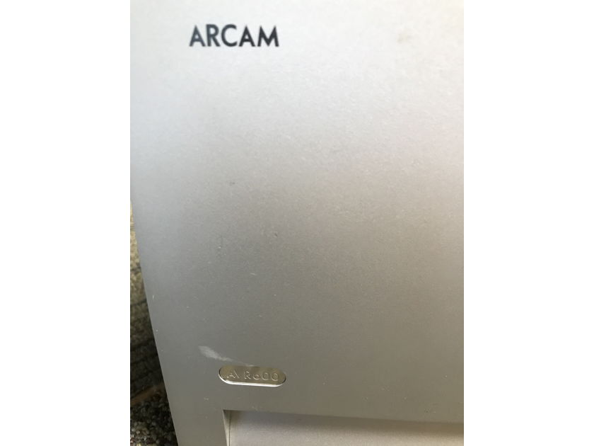 Arcam AVR 600