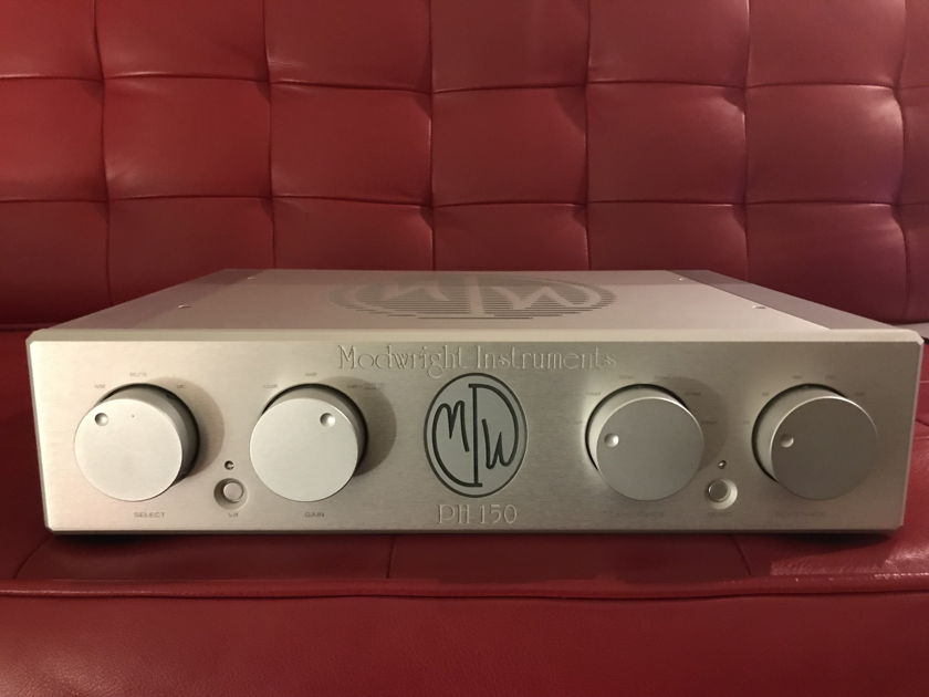 ModWright PH-150 Reference Phono Preamplifier (tube)