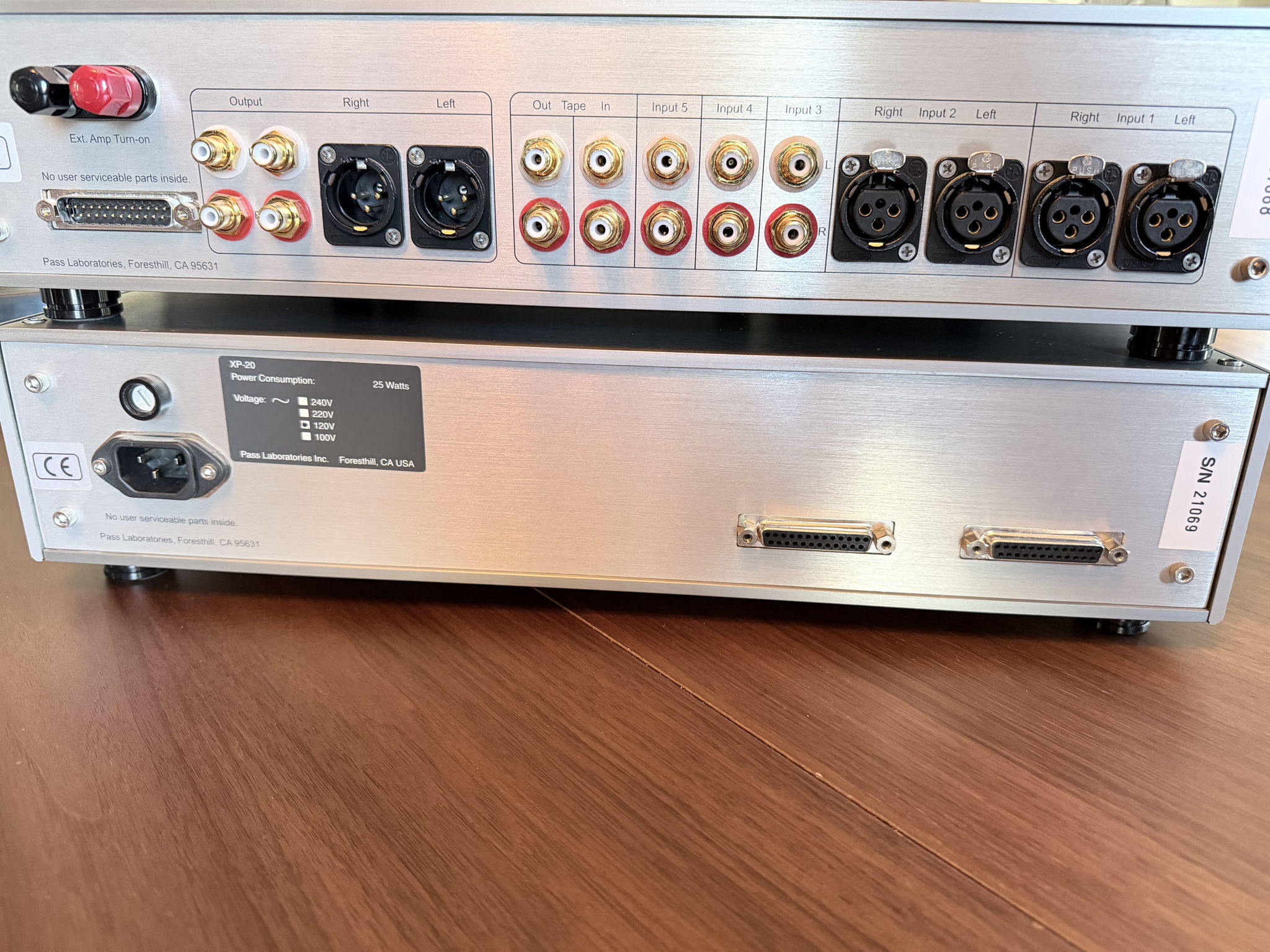 Pass Labs XP-20 Stereo Preamplifier 4
