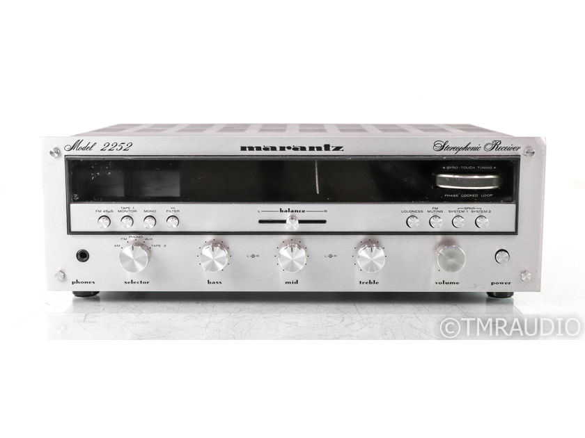 Marantz Model 2252 Vintage Stereo Receiver; AM / FM Tuner; MM Phono; Silver (35476)