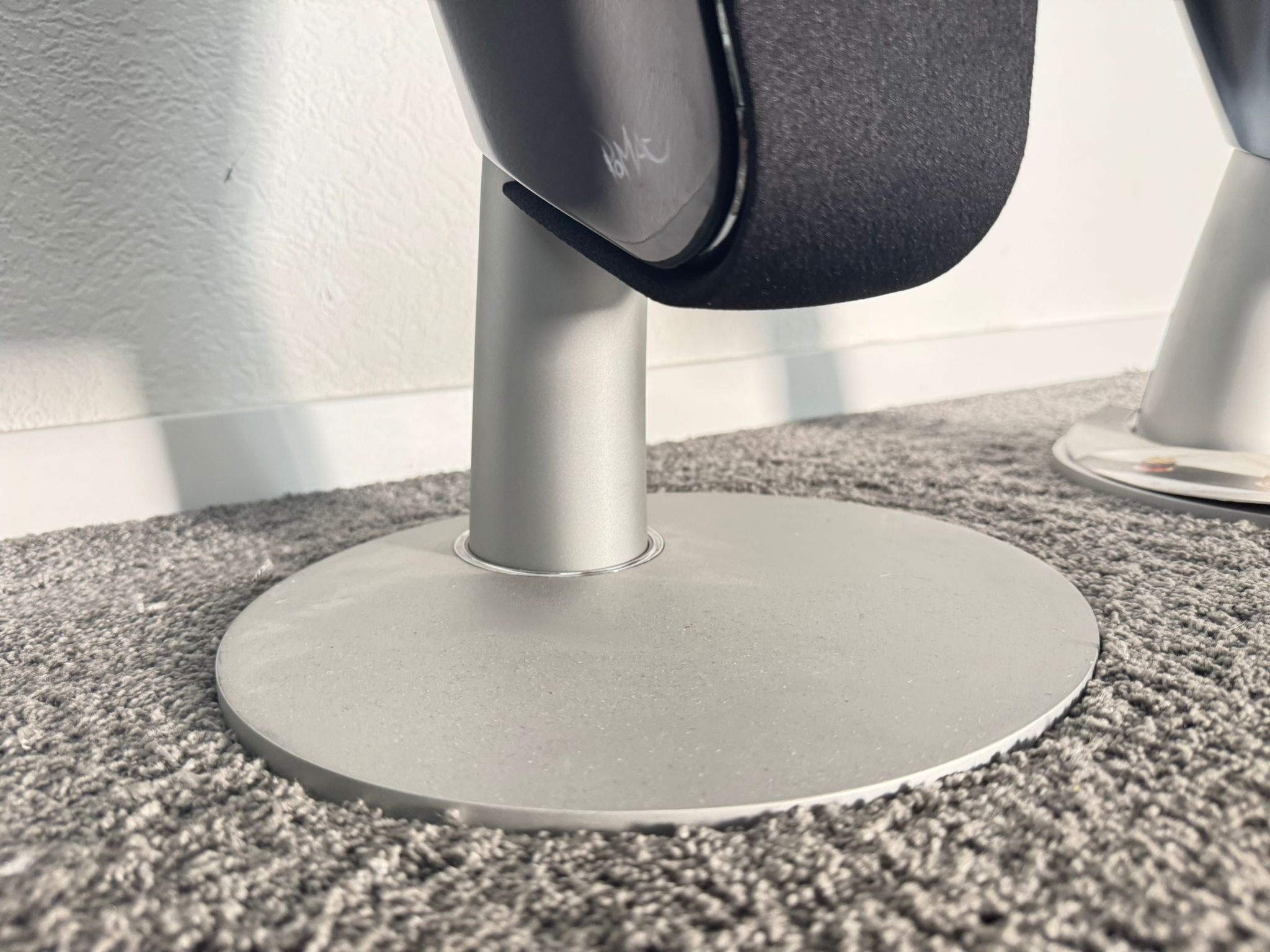 DALI Fazon F5 speakers 30th Anniversary airbrush 3