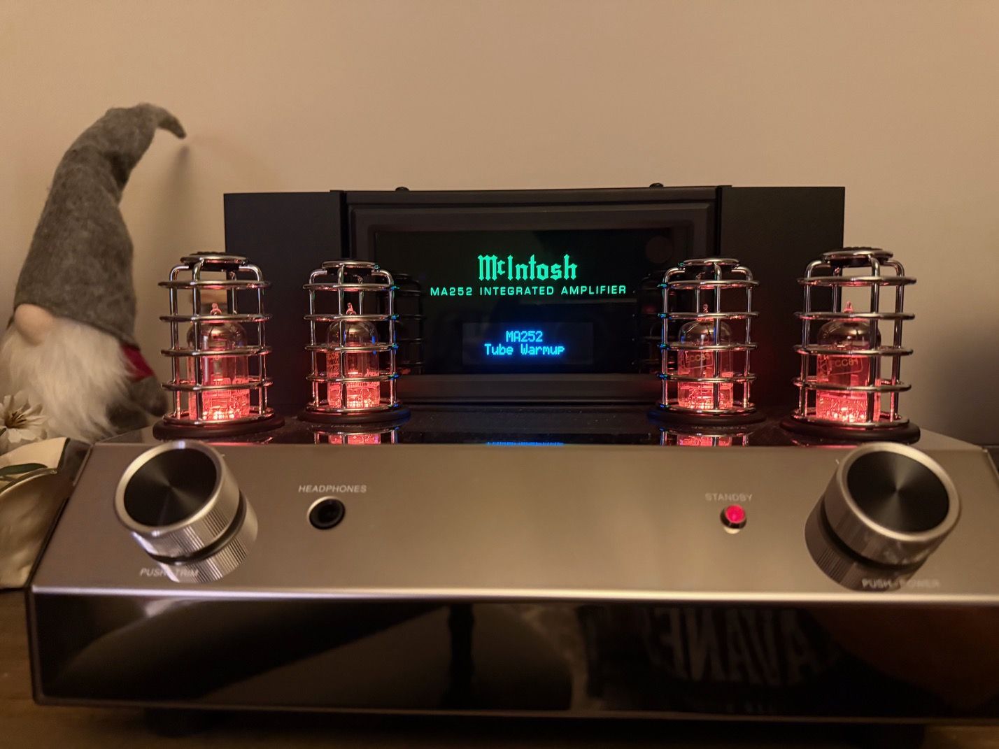 McIntosh MA252 9