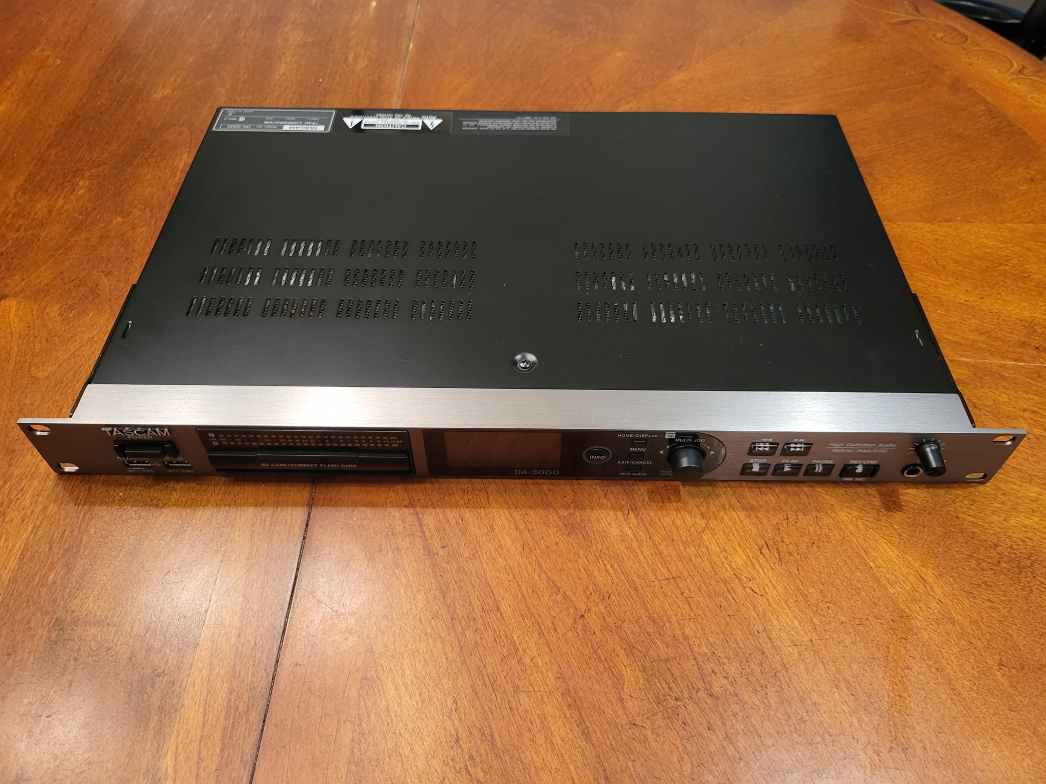 Tascam DA-3000 Stereo Master Recorder and ADDA Converter 2