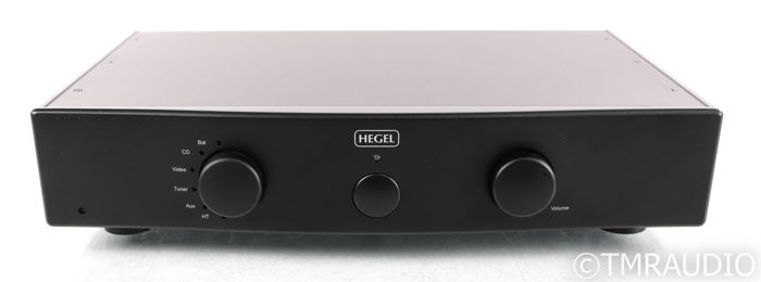 Hegel P20 Stereo Preamplifier; P-20; Black; Remote (43420)