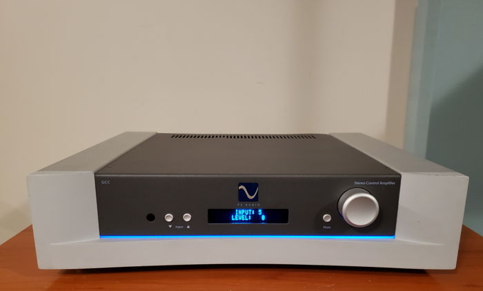 PS Audio GCC-500 Integrated Amplifier.