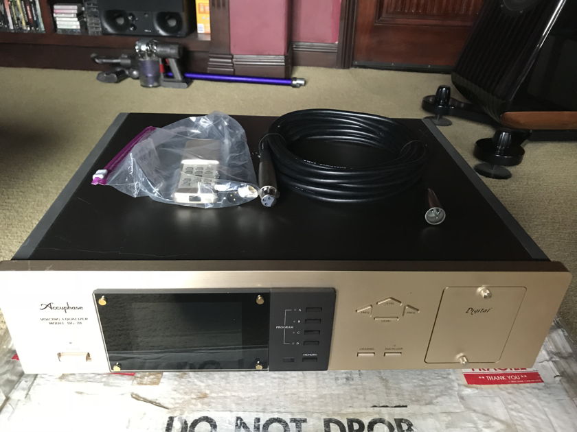 Accuphase  DG 28 110v