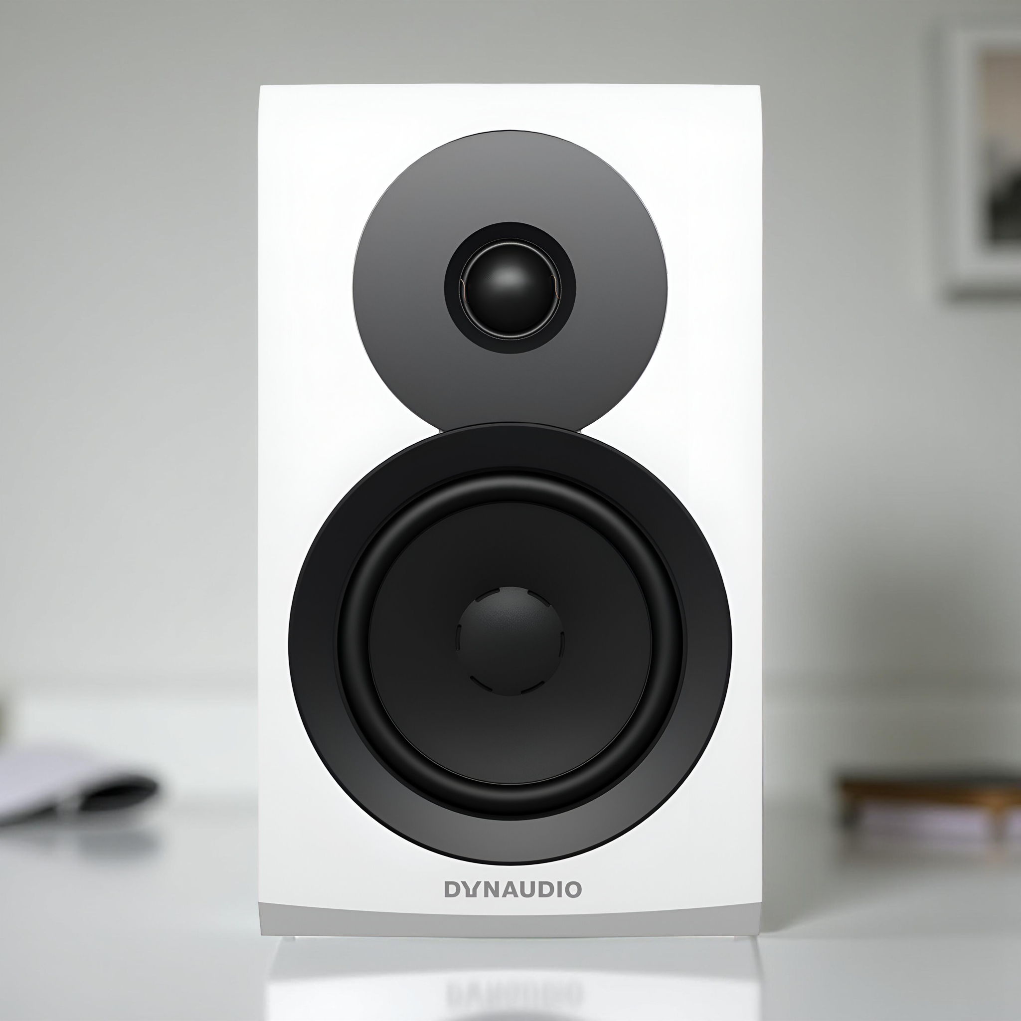Demo Dynaudio Emit 10 Bookshelf Speakers - White, Pair 7