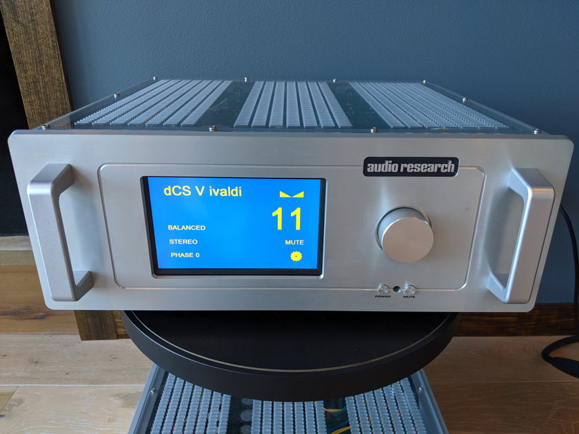 Audio Research REF10 Reference Linestage Preamplifier