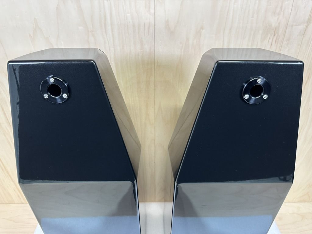 Wilson Audio Sabrina Certified Authentic TM Pre Owned 4