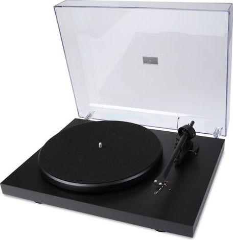 Pro-Ject Audio Systems Debut Carbon Phono USB Turntable...