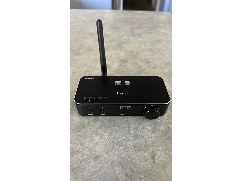 FiiO BTA30 Pro Bluetooth sender and receiver