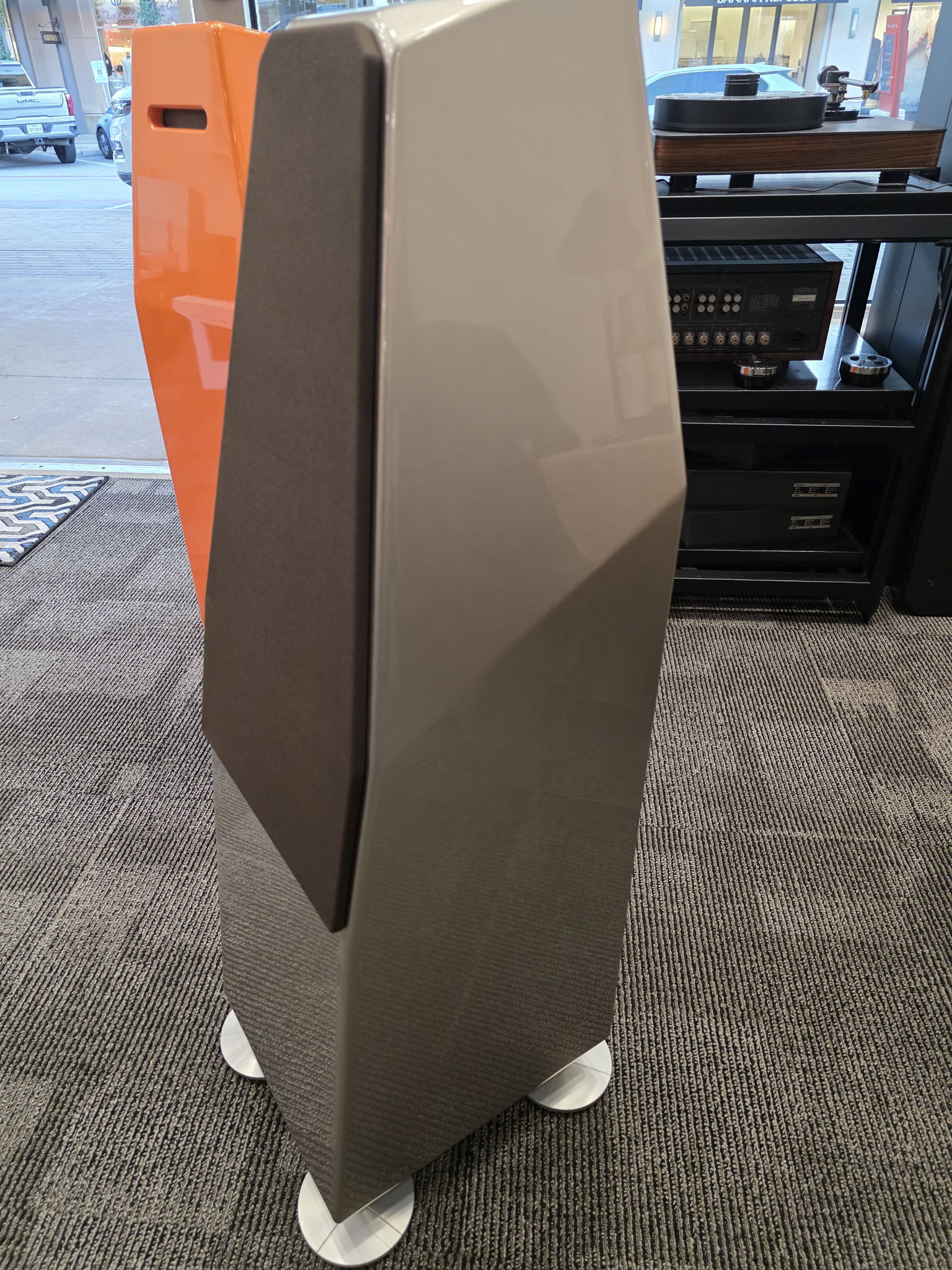 Wilson Audio Sabrina X Wilson Audio Certified Authentic... 4