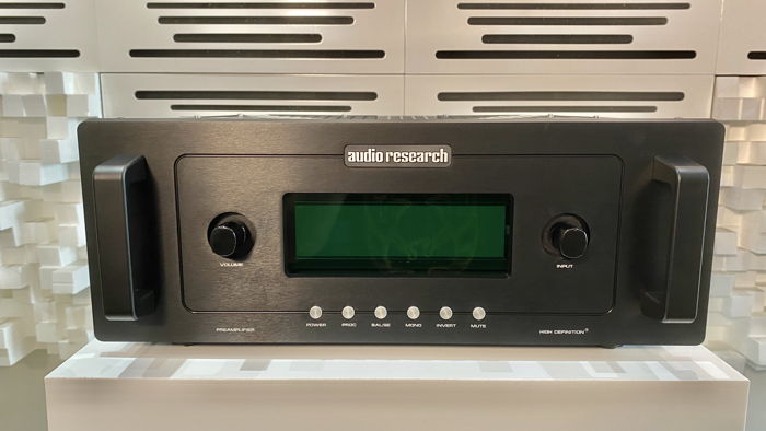 AUDIO RESEARCH REFERENCE ANNIVERSARY PREAMPLIFIER