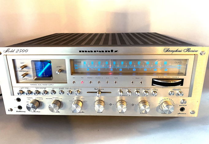 Marantz Model 2500 Flagship Vintage Stereo Receiver - F...